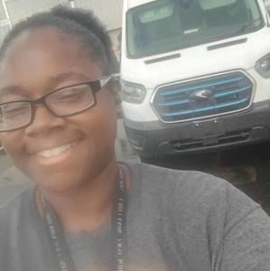 Meet your Posher, Trazara